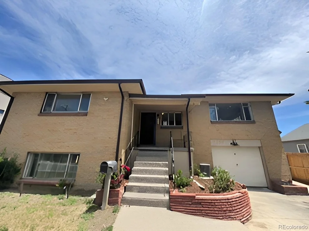Unit for sale at 1100 S Zenobia St, Denver, CO 80219