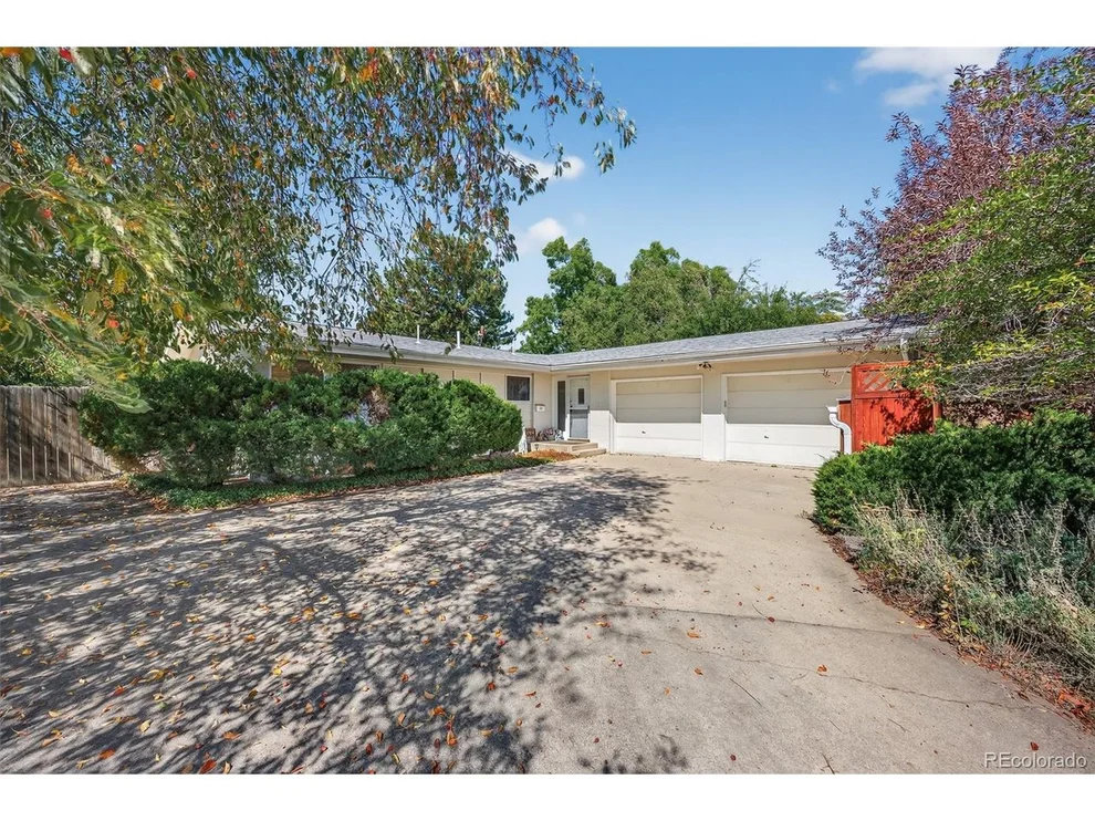 Unit for sale at 7753 S Ames Way, Littleton, CO 80128