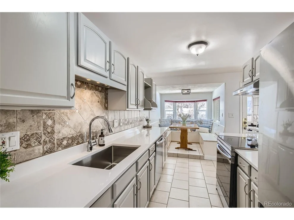 Unit for sale at 560 S 43rd St, Boulder, CO 80305