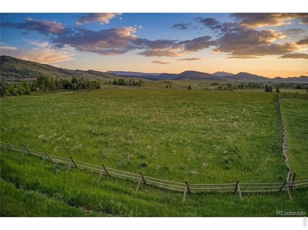 Unit for sale at 4930 Caribou Springs Trl, Longmont, CO 80503