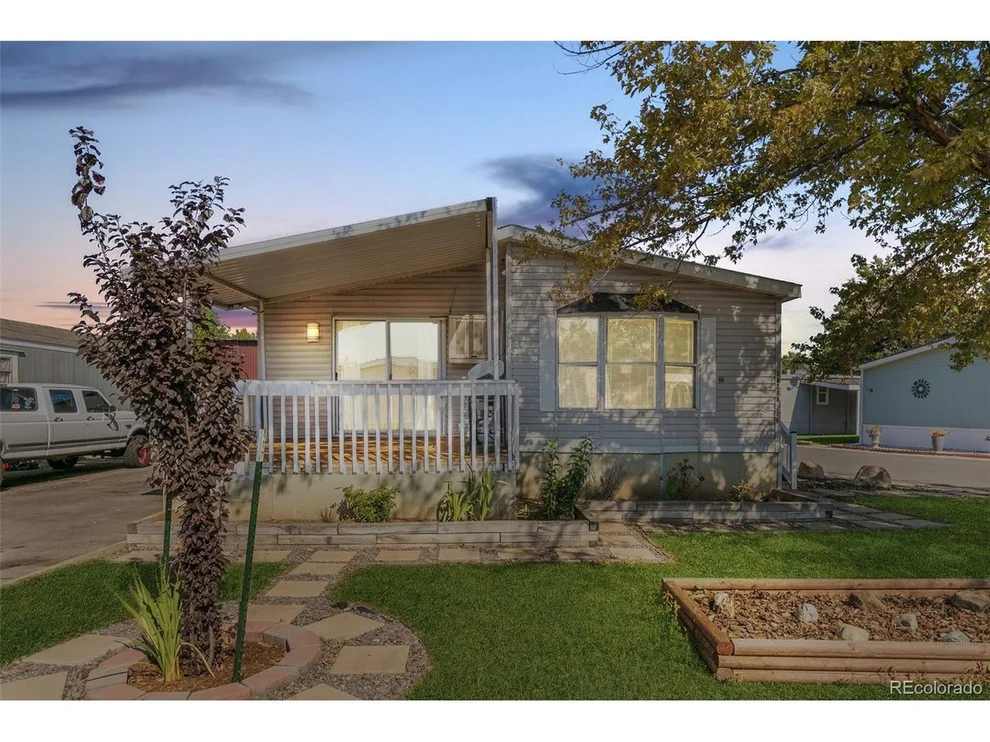 Unit for sale at 17073 E Batavia Pl, Aurora, CO 80011