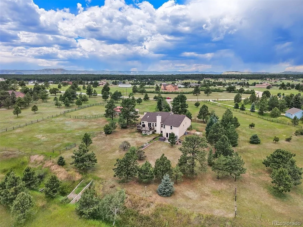 Unit for sale at 2585 Mohawk Way, Monument, CO 80132