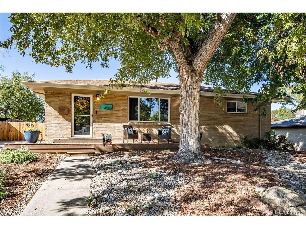 Unit for sale at 4565 S Fox St, Englewood, CO 80110