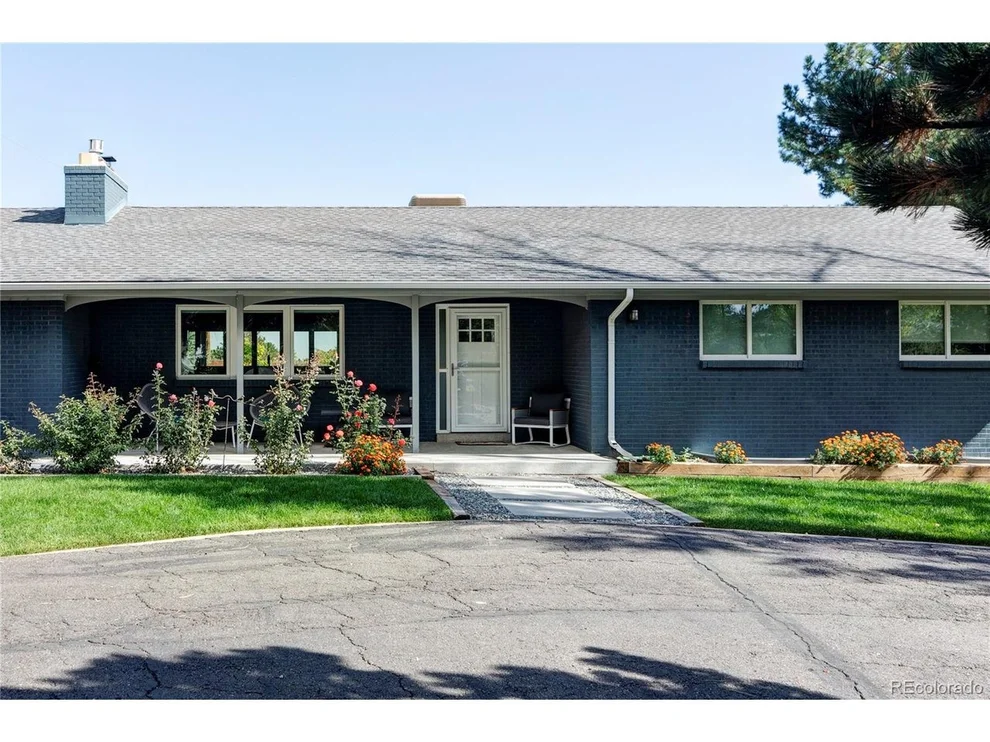 Unit for sale at 2170 Quail Dr, Lakewood, CO 80215