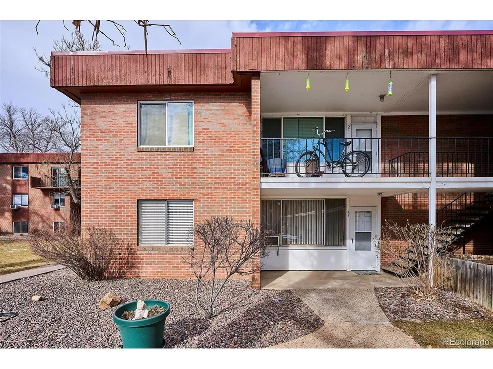 Unit for sale at 10125 W 25th Ave, Lakewood, CO 80215