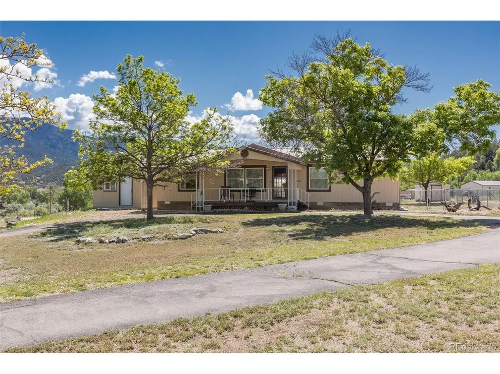 Unit for sale at 246 Loop Dr, Howard, CO 81233
