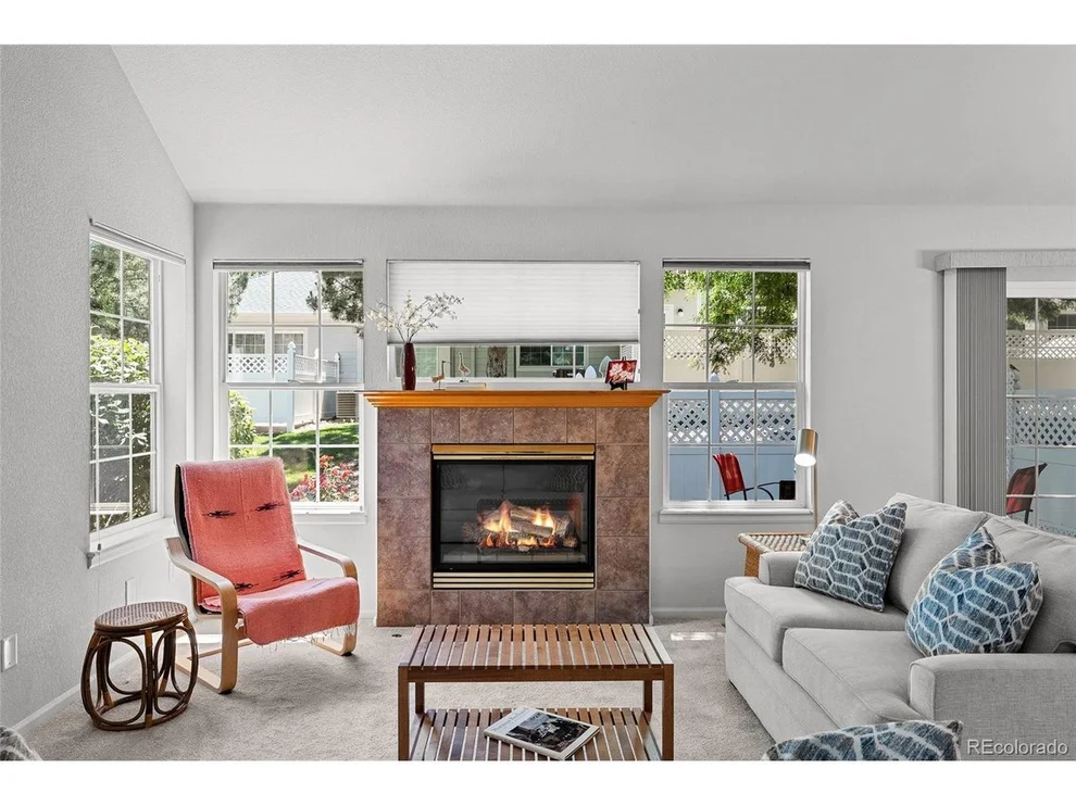 Unit for sale at 12756 E Harvard Cir, Aurora, CO 80014