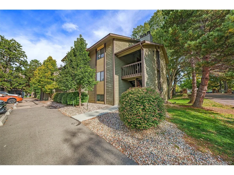 Unit for sale at 925 Columbia Rd, Fort Collins, CO 80525