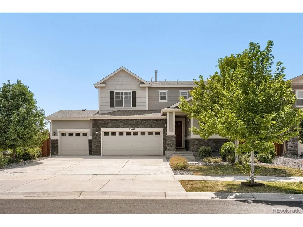 Unit for sale at 25662 E Bayaud Pl, Aurora, CO 80018