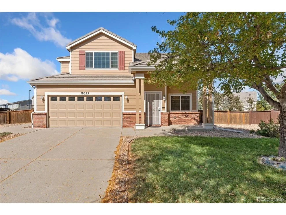Unit for sale at 19355 E 58th Dr, Aurora, CO 80019