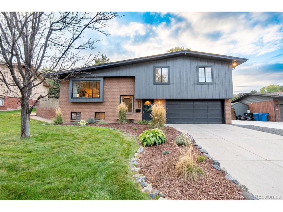 Unit for sale at 783 S Cole Ct, Lakewood, CO 80228