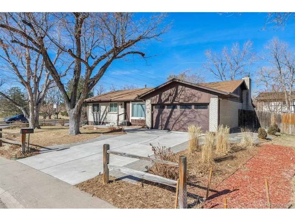 Unit for sale at 8005 E Princeton Ave, Denver, CO 80237