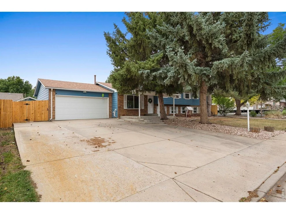 Unit for sale at 400 Edgewood Dr, Loveland, CO 80538