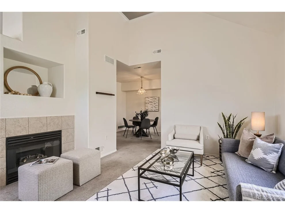 Unit for sale at 16320 E Fremont Ave, Aurora, CO 80016