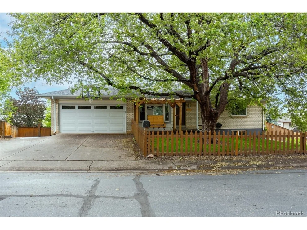 Unit for sale at 1846 S Cole Ct, Lakewood, CO 80228
