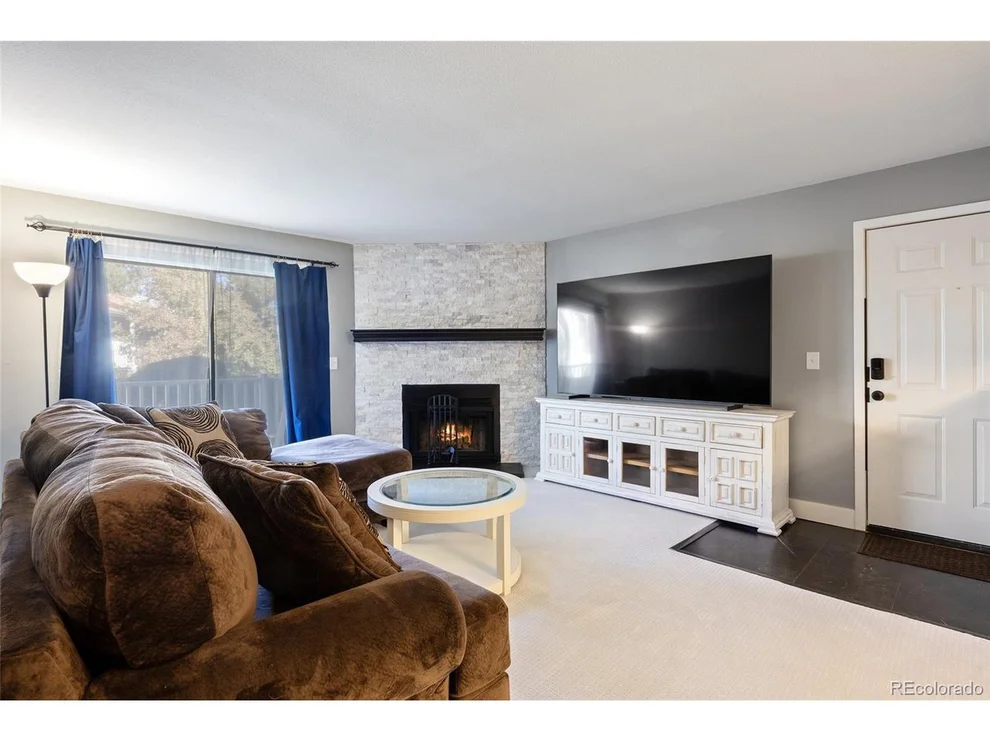 Unit for sale at 18301 E Kepner Pl, Aurora, CO 80017