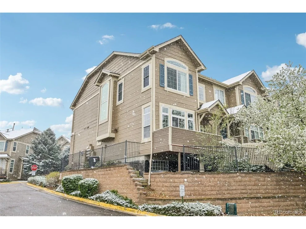 Unit for sale at 5555 E Briarwood Ave, Centennial, CO 80122