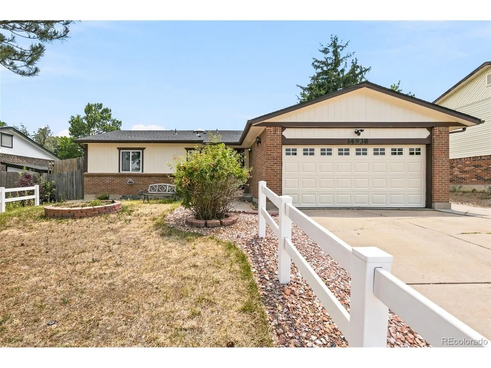 Unit for sale at 14938 E Florida Ave, Aurora, CO 80012