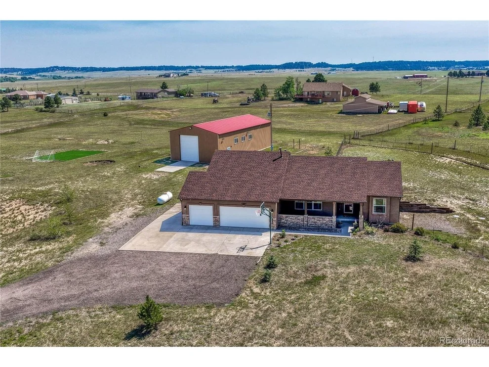 Unit for sale at 13695 Woodlake Rd, Elbert, CO 80106