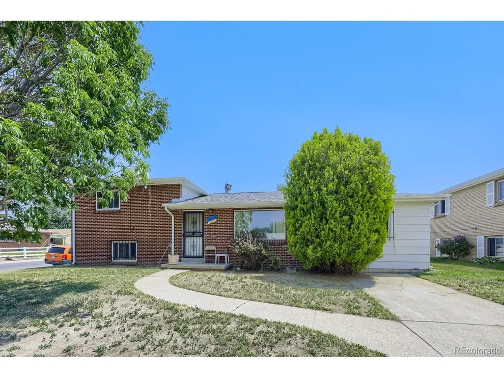 Unit for sale at 3290 Ivy St, Denver, CO 80207