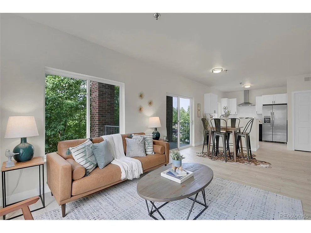 Unit for sale at 2895 W Riverwalk Cir, Littleton, CO 80123