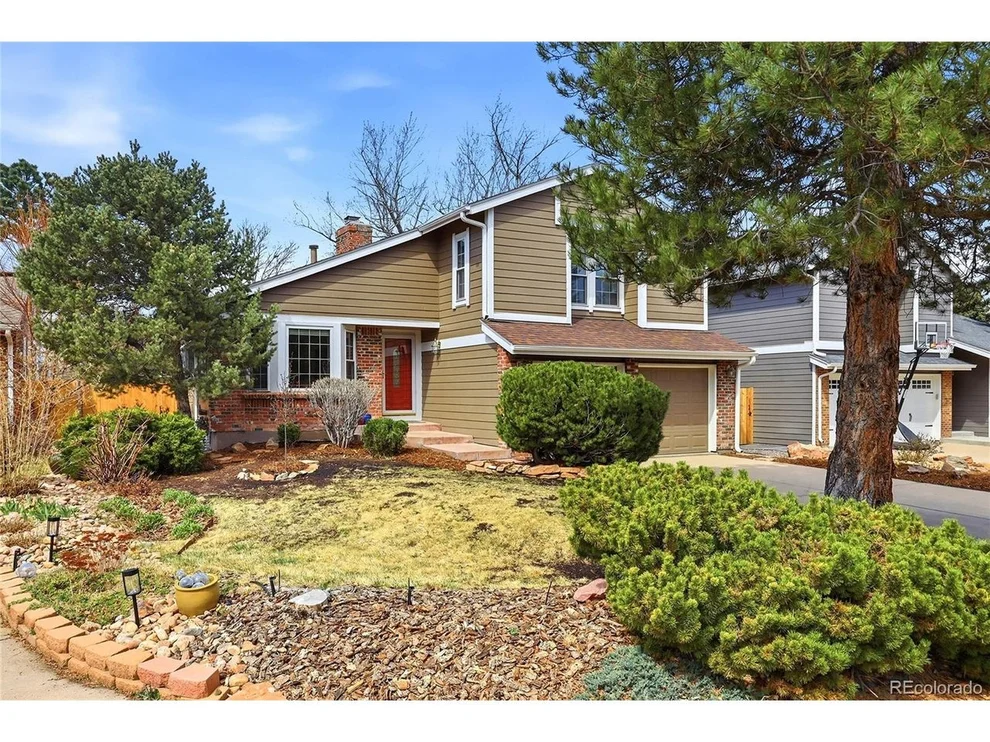 Unit for sale at 8113 S Spruce Ct, Centennial, CO 80112