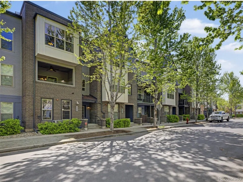 Unit for sale at 450 S Reed St, Lakewood, CO 80226