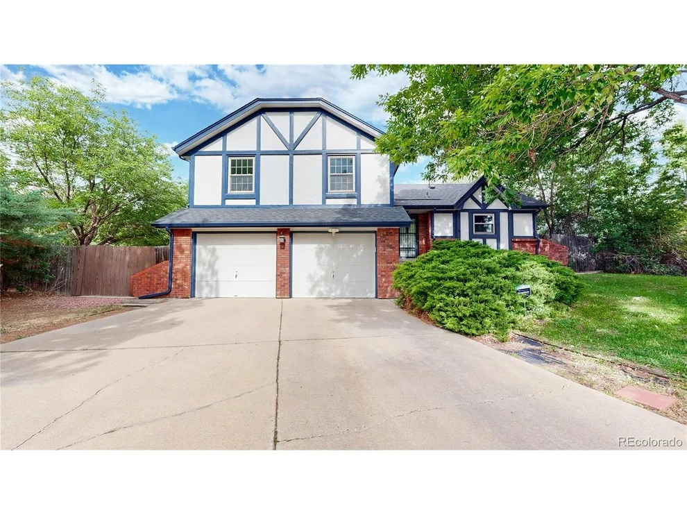 Unit for sale at 490 Cottonwood Ct, Broomfield, CO 80020
