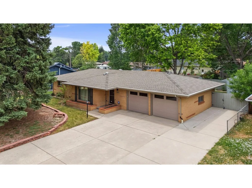Unit for sale at 1607 Agate Ct, Loveland, CO 80538