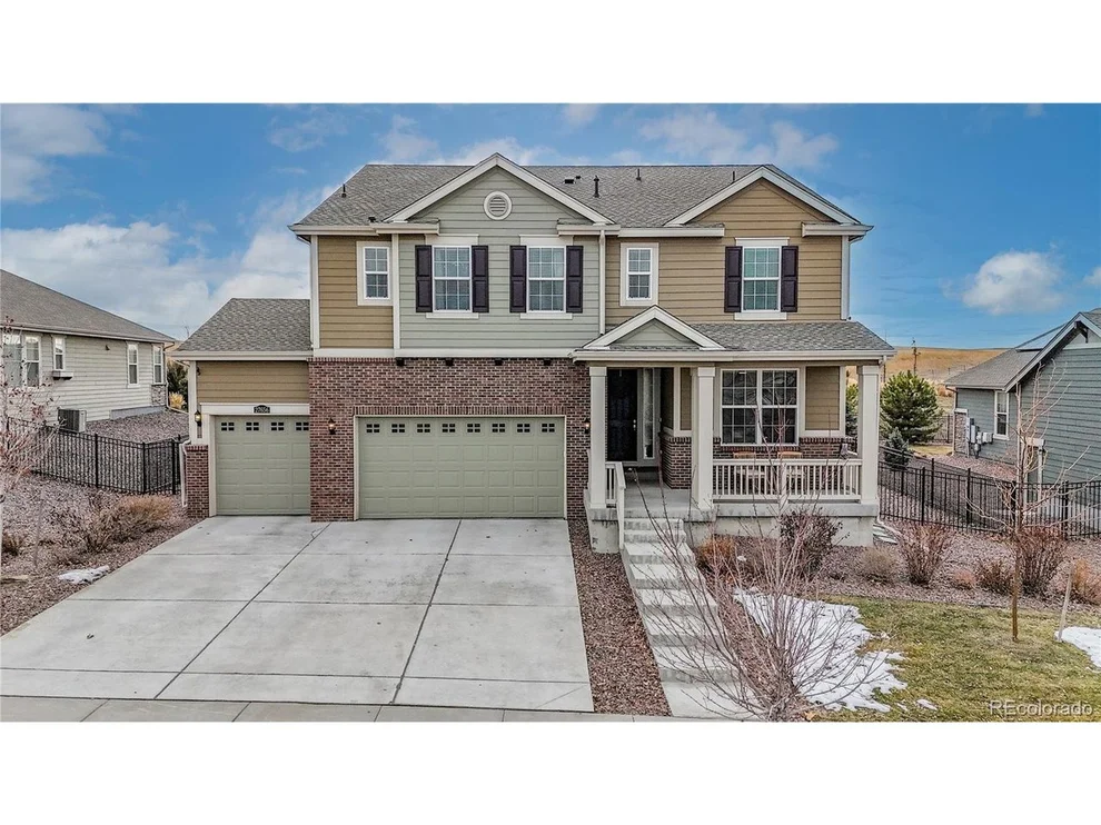 Unit for sale at 27656 E Alder Dr, Aurora, CO 80016