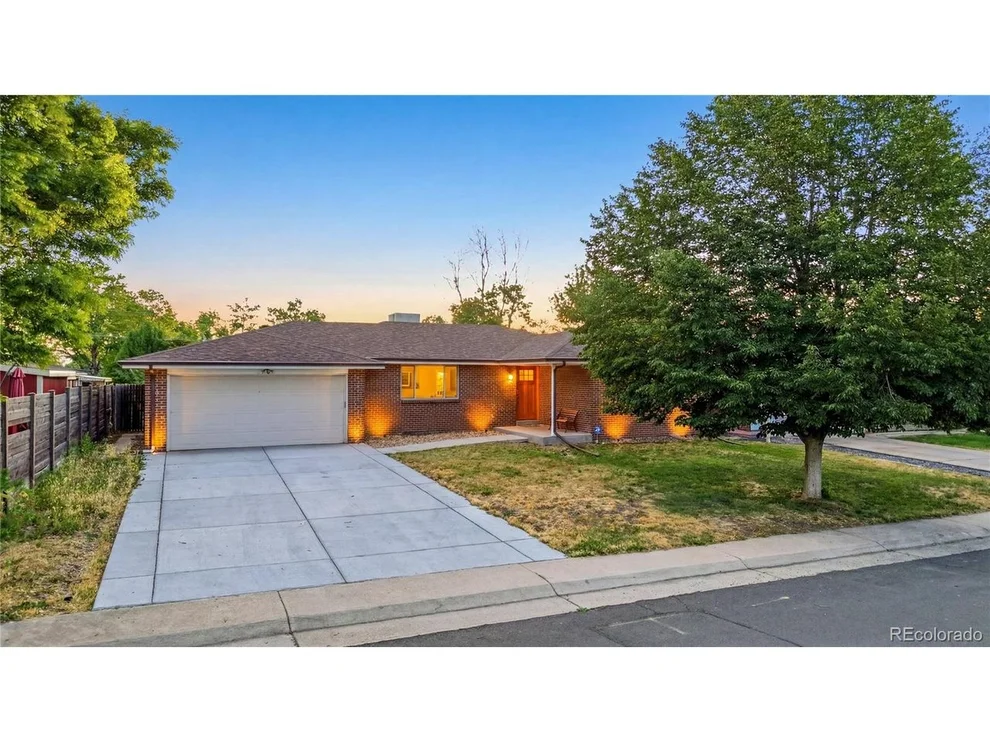 Unit for sale at 323 Fulton St, Aurora, CO 80010
