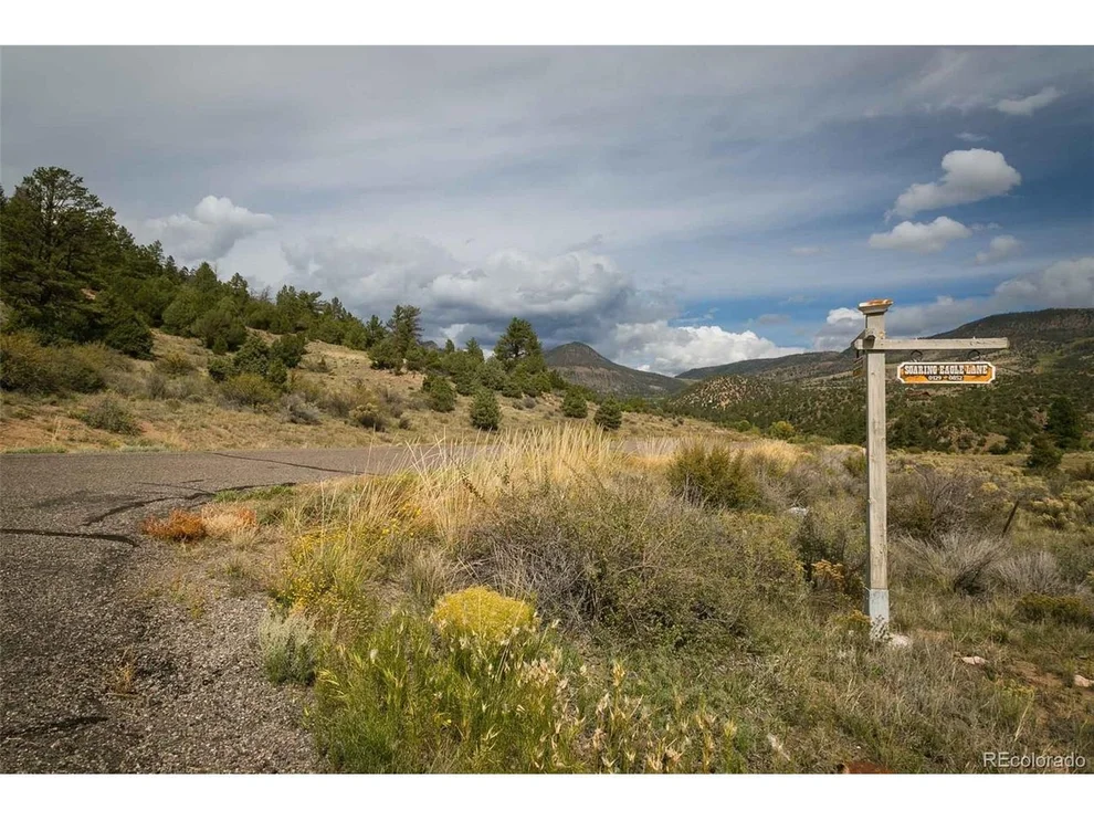 Unit for sale at 963 Bear Creek Cir, South Fork, CO 81154