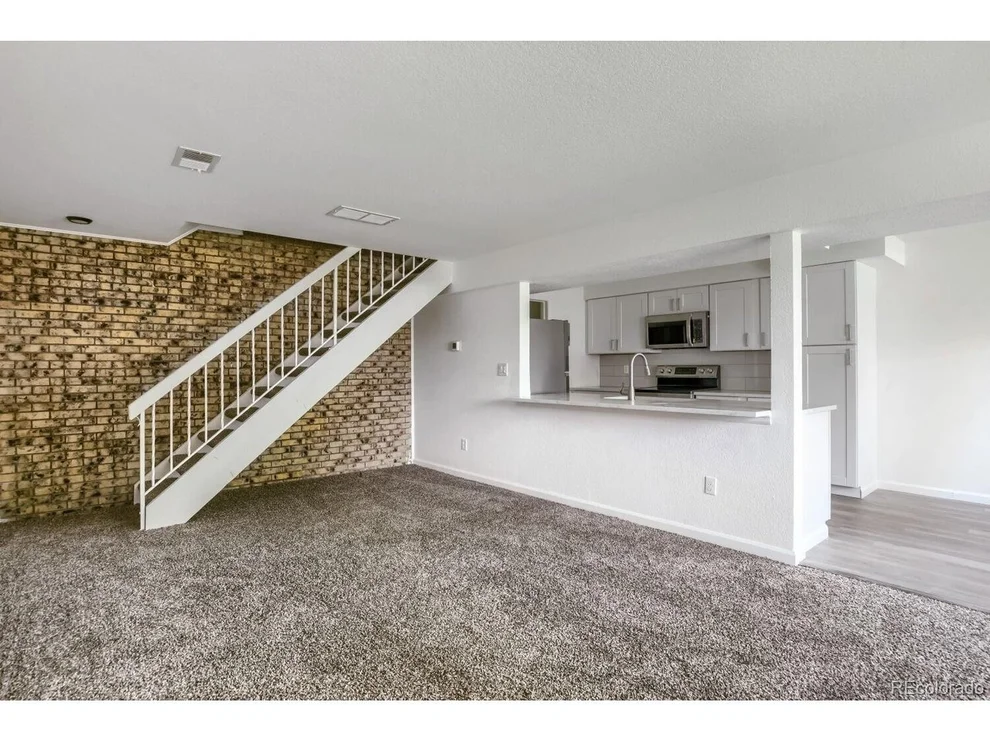 Unit for sale at 1142 S Eagle Cir, Aurora, CO 80012
