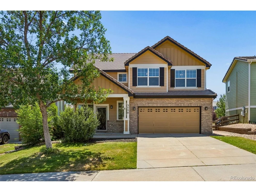 Unit for sale at 3528 Wonder Dr, Castle Rock, CO 80109
