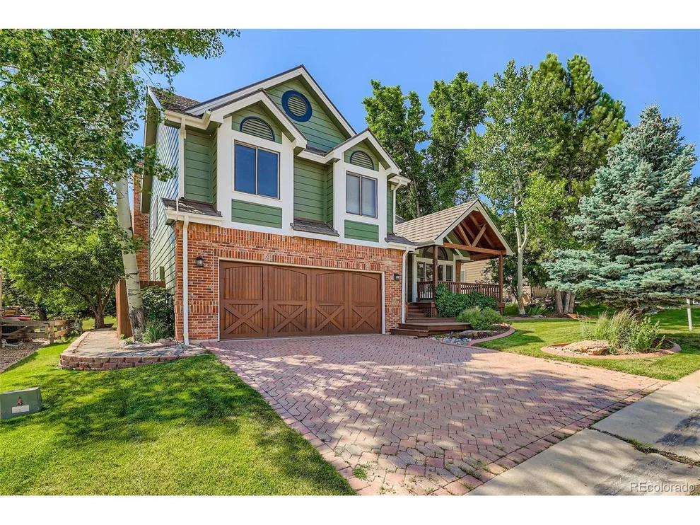 Unit for sale at 27 Buckthorn Dr, Littleton, CO 80127