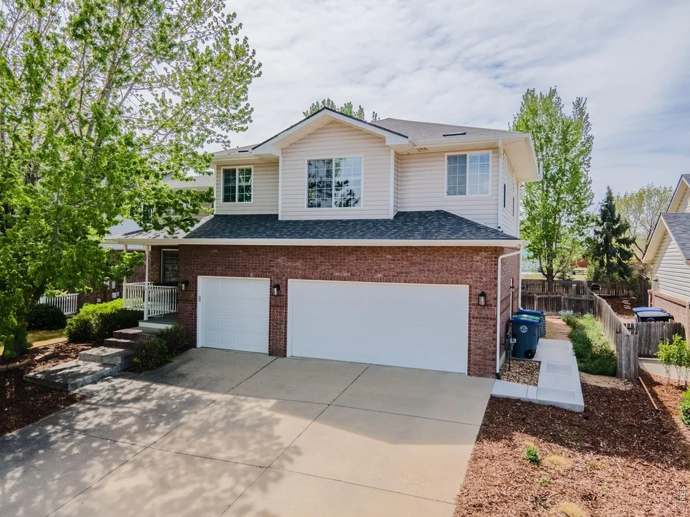 Unit for sale at 2513 Falcon Dr, Longmont, CO 80503