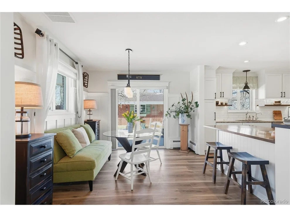 Unit for sale at 4700 S Lipan St, Englewood, CO 80110