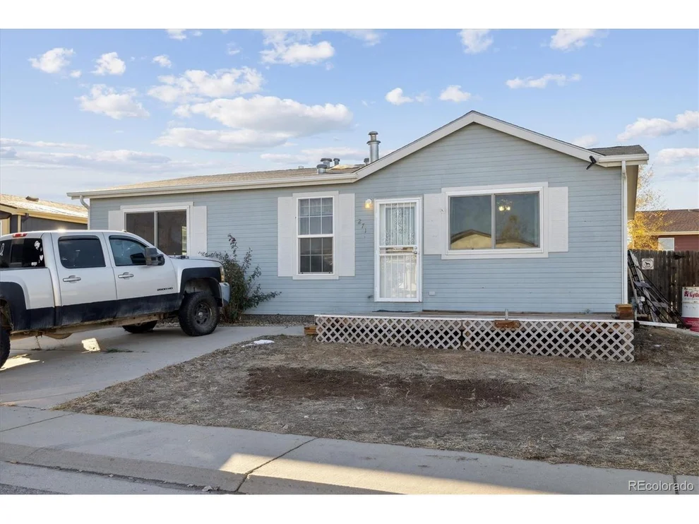 Unit for sale at 271 Cherokee Pl, Brighton, CO 80603