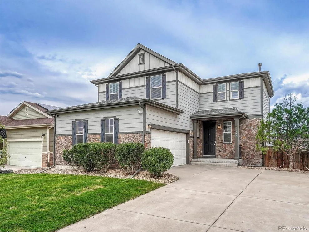 Unit for sale at 25229 E Lake Pl, Aurora, CO 80016