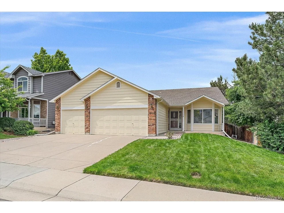 Unit for sale at 12229 W Berry Ave, Littleton, CO 80127
