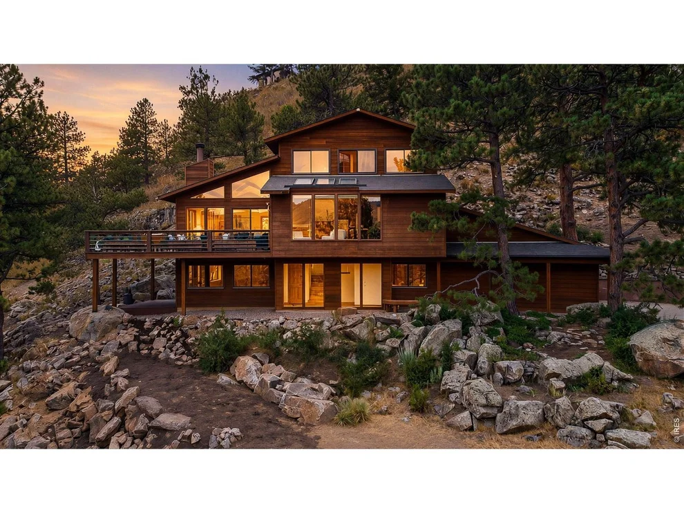 Unit for sale at 2626 Crestridge Ct, Boulder, CO 80302