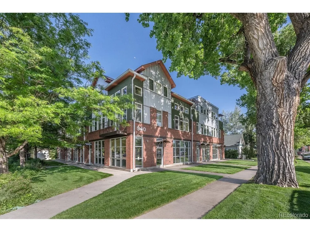 Unit for sale at 940 Kimbark St, Longmont, CO 80501