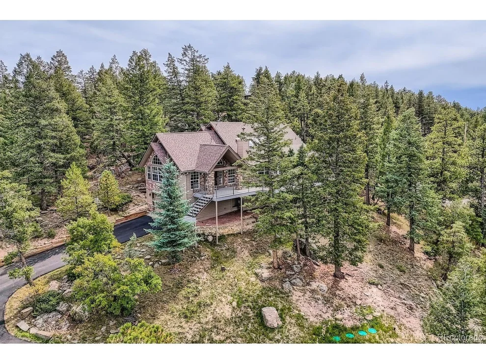 Unit for sale at 6530 Ridgeview Dr, Morrison, CO 80465