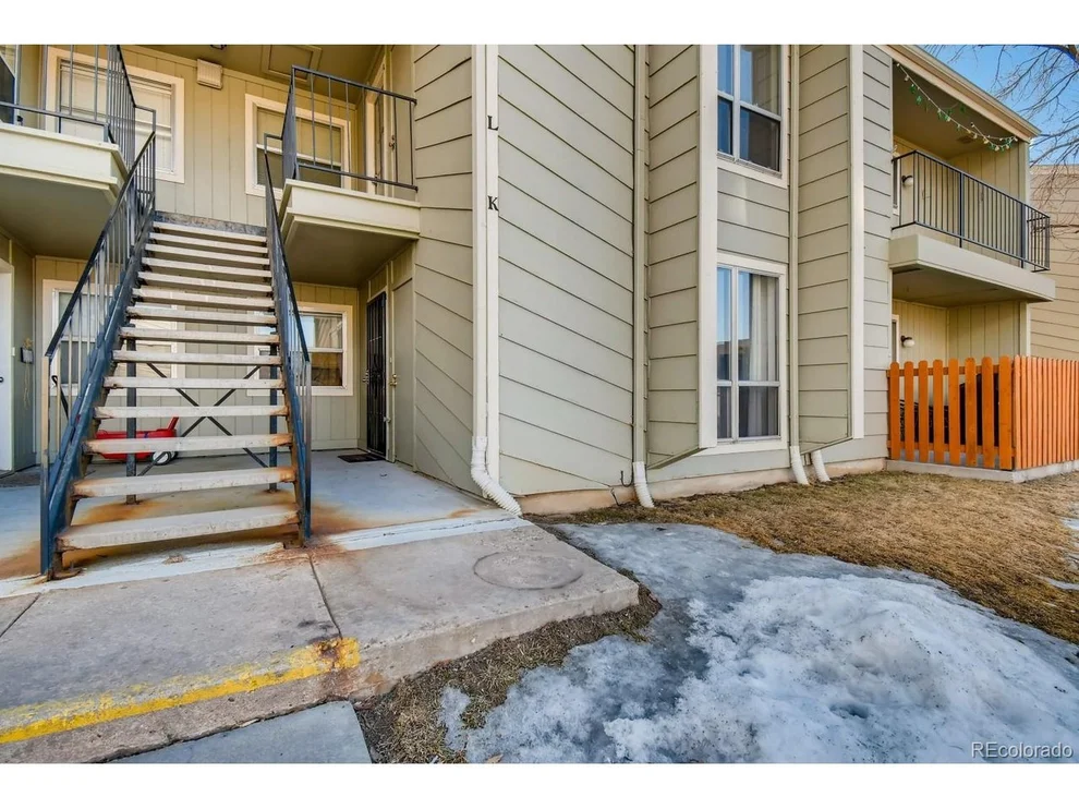 Unit for sale at 2365 E Geddes Ave, Centennial, CO 80122