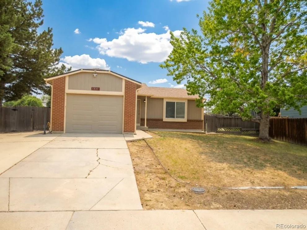 Unit for sale at 4280 S Biscay Cir, Aurora, CO 80013