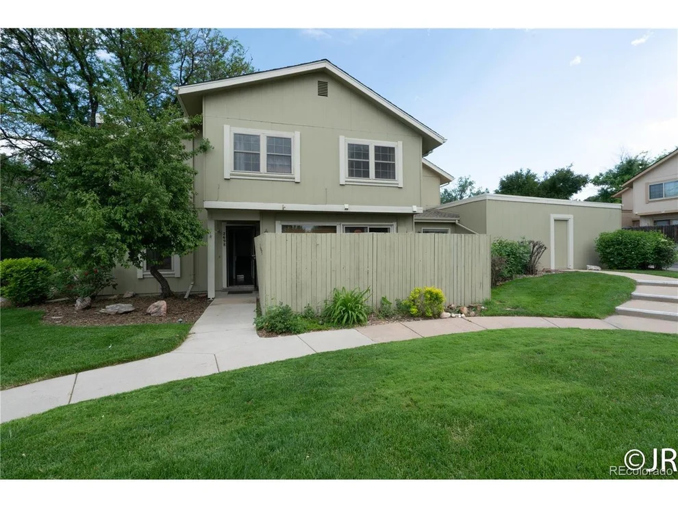 Unit for sale at 2698 E Easter Ave, Centennial, CO 80122