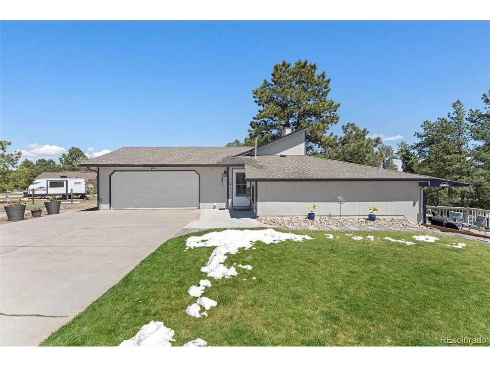 Unit for sale at 1851 Buttercup Rd, Elizabeth, CO 80107