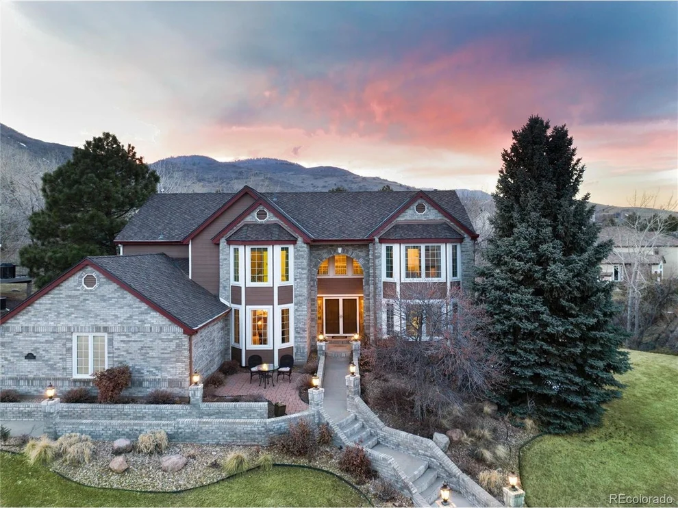 Unit for sale at 63 Deerwood Dr, Littleton, CO 80127
