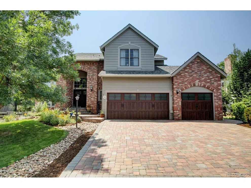 Unit for sale at 21 Sand Cherry, Littleton, CO 80127