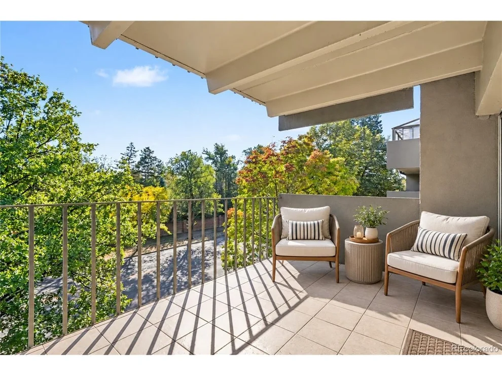 Unit for sale at 675 S University Blvd, Denver, CO 80209